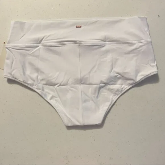 Pink Victoria's Secret Sz XL Black Push Up Bra Swim Top/ White Bottom Set - Picture 9 of 9